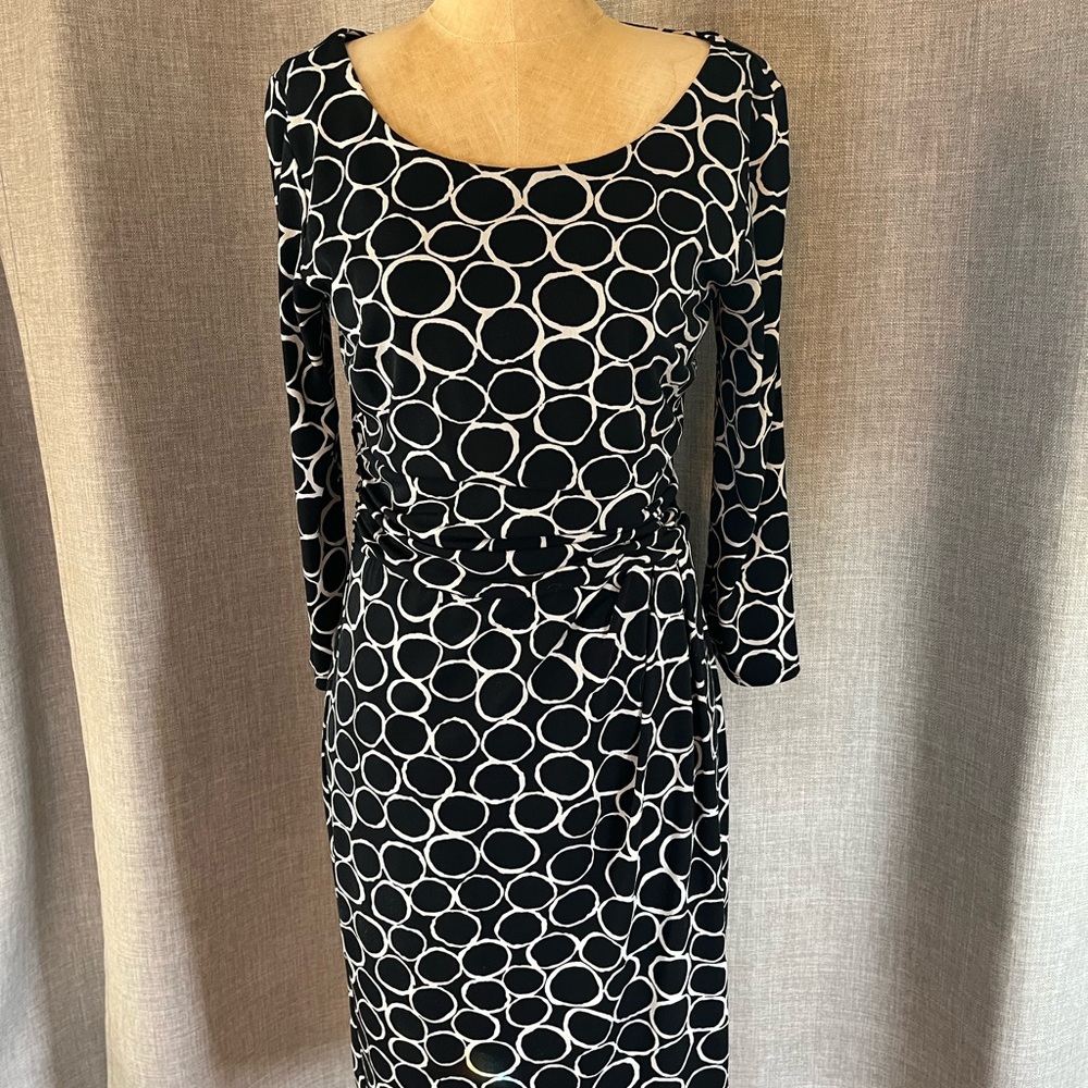 Ann Taylor Great for Work Black and White Circle Pattern Dress